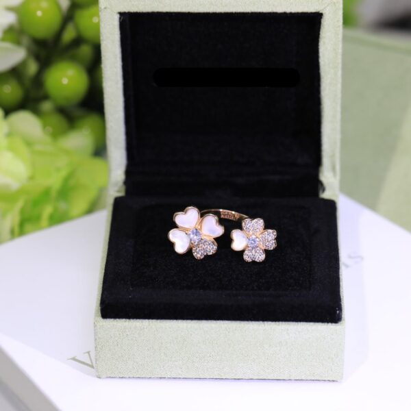 Toxse Cosmos Diamond Rose Gold Between The Finger Diamond Ring - Image 4
