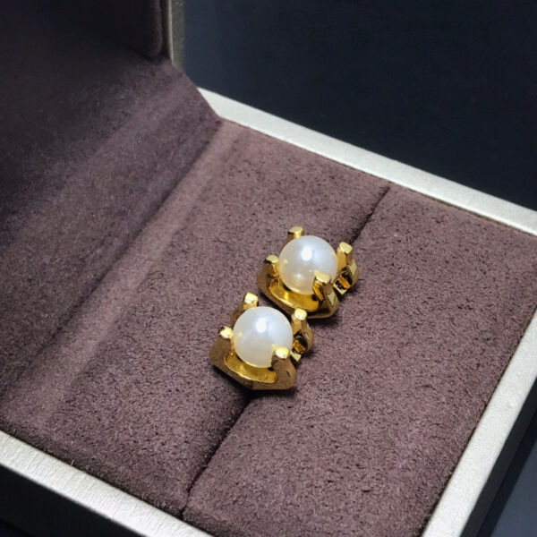 Toxse C De Pearl Earrings - Image 3