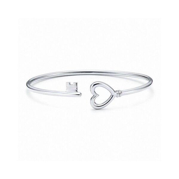 Toxse Heart Key Wire Bracelet