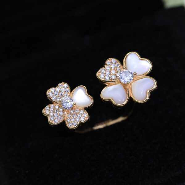 Toxse Cosmos Diamond Rose Gold Between The Finger Diamond Ring - Image 5
