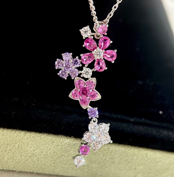 Toxse Folie Des Prés Pendant Necklace - Image 8
