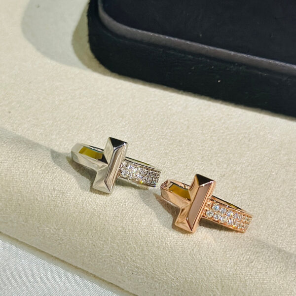 Toxse T T1 Diamonds Ring - Image 6
