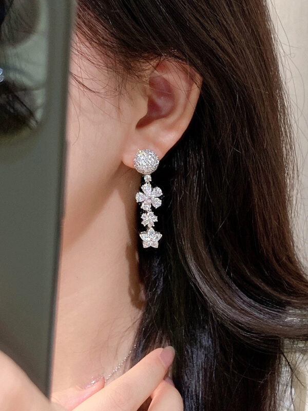 Toxse Folie Des Prés Earrings - Image 5