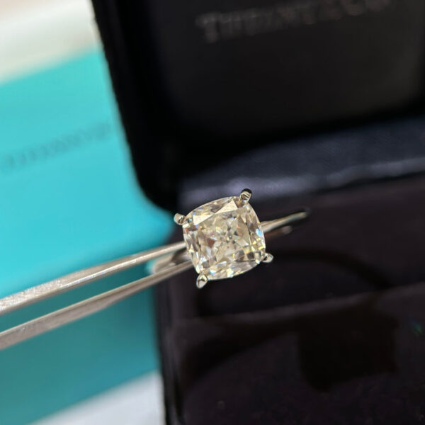 Toxse Diamond Engagement Ring - Image 7
