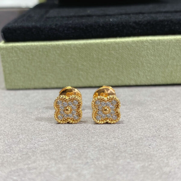 Toxse Vintage Alhambra Diamonds Earrings - Image 5