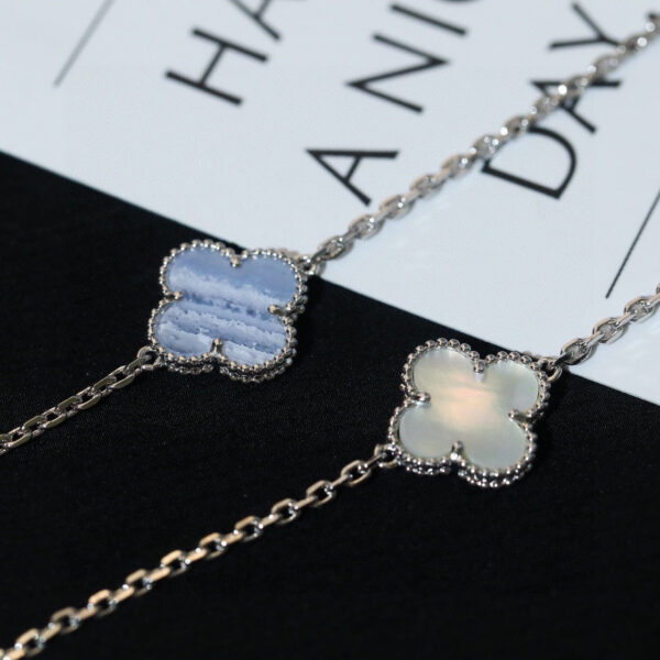 Toxse Magic Alhambra Six Motifs Necklace - Image 5
