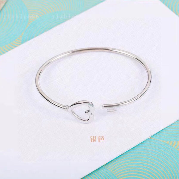 Toxse Heart Key Wire Bracelet - Image 4