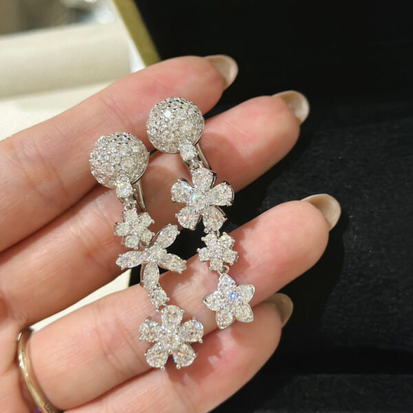 Toxse Folie Des Prés Earrings - Image 6