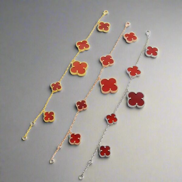 Toxse Magic Alhambra Five Carnelian Motifs Clover Bracelet - Image 4