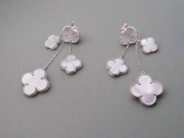 Toxse Magic Alhambra Four Motifs Earrings - Image 6