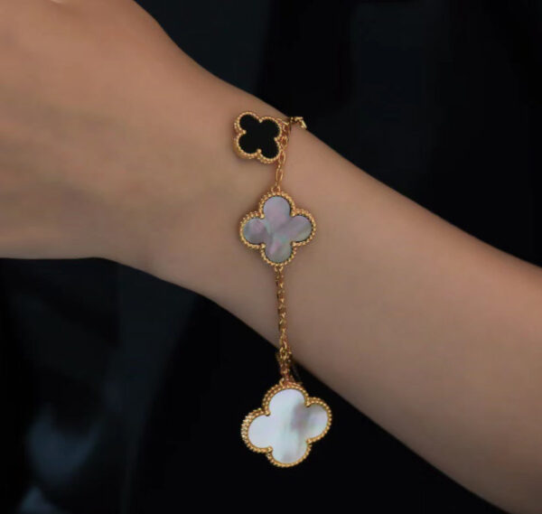 Toxse Magic Alhambra Five Motifs Clover Bracelet - Image 8