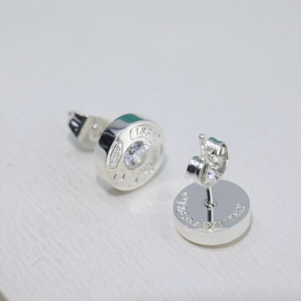 Toxse 1837 Diamond Stud Circle Earrings - Image 2