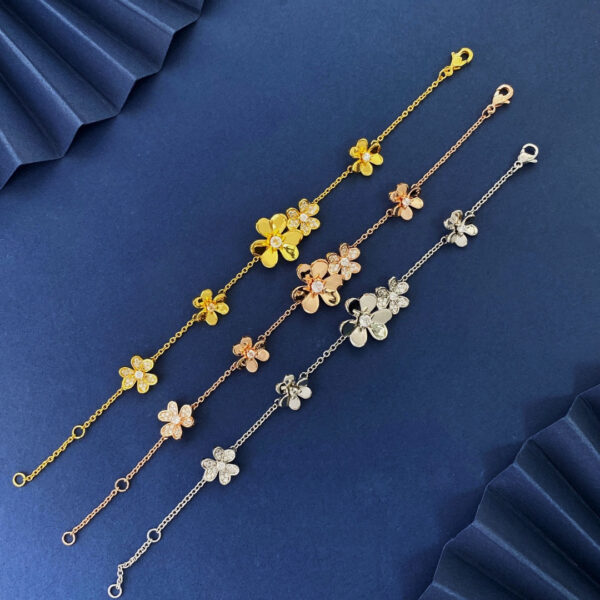Toxse Frivole Flowers Bracelet - Image 7