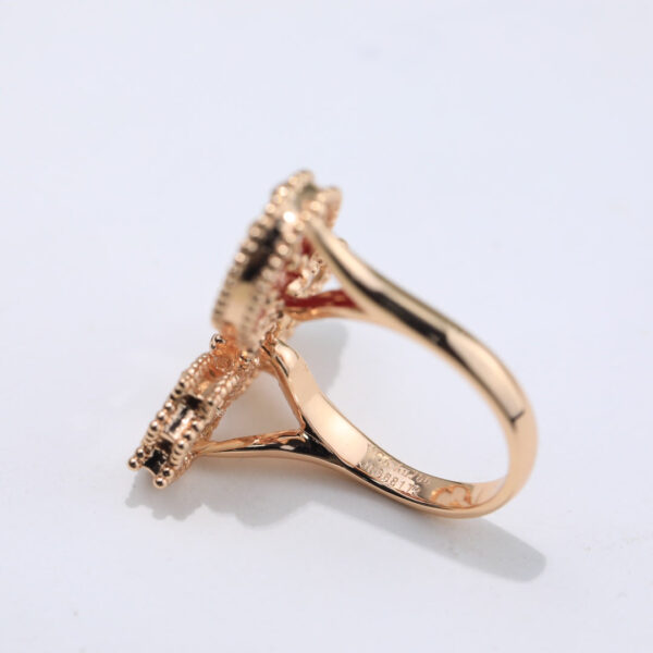 Toxse Lucky Spring Between The Finger Ring - Image 6