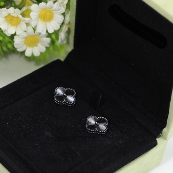 Toxse Vintage Alhambra Black Paint Earrings - Image 4