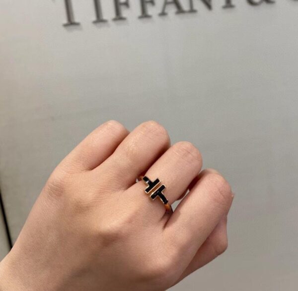 Toxse T Black Onyx Wire Ring - Image 4
