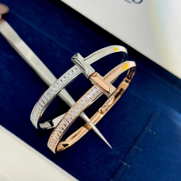 Toxse T1 Wide Diamond Hinged Bracelet - Image 12