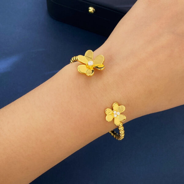 Toxse Frivole Open Bracelet - Image 2