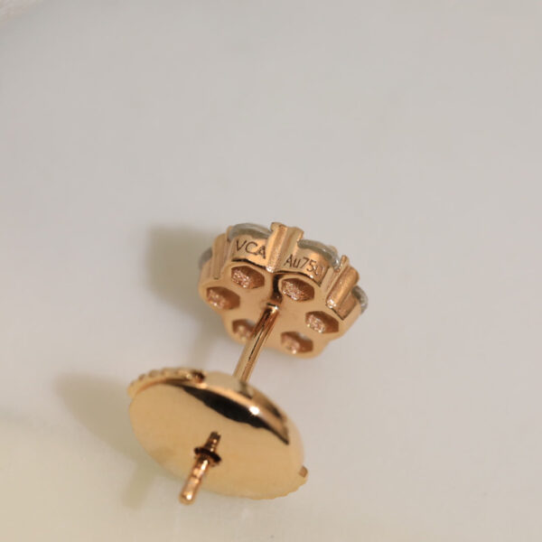Toxse Flower Crystal Earrings - Image 7