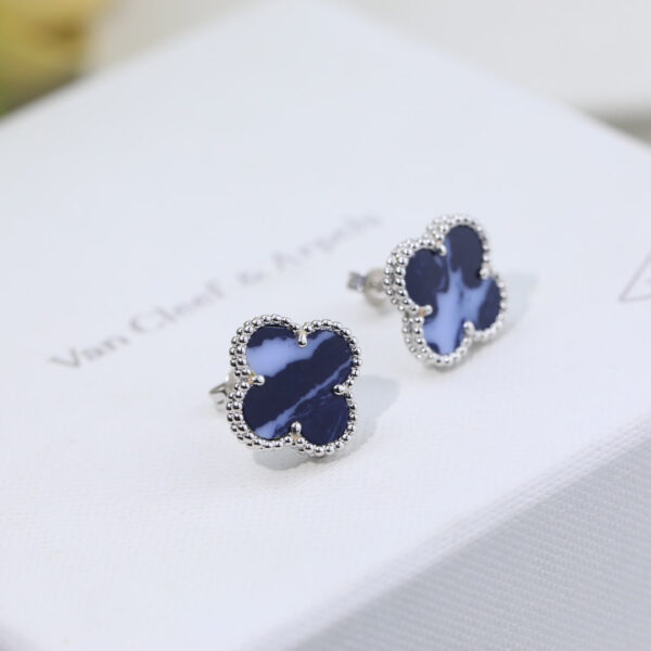 Toxse Vintage Alhambra White Gold Blue Earrings - Image 5
