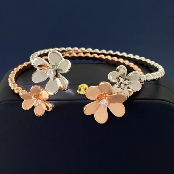 Toxse Frivole Open Bracelet - Image 5