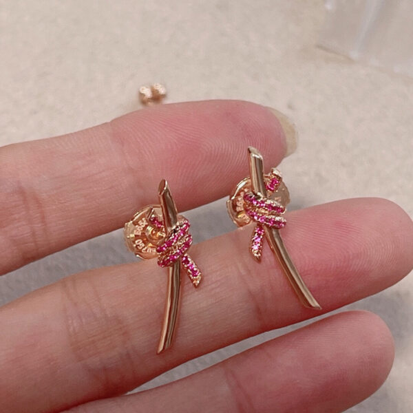 Toxse Knot Pink Diamonds Earrings - Image 3
