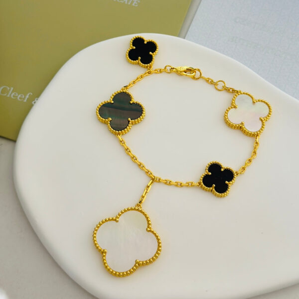 Toxse Magic Alhambra Five Motifs Clover Bracelet - Image 7