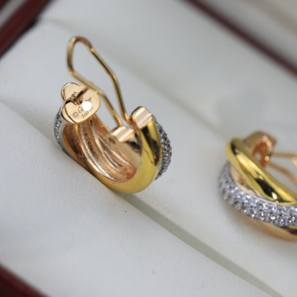 Toxse Trinity Diamond Earrings - Image 6