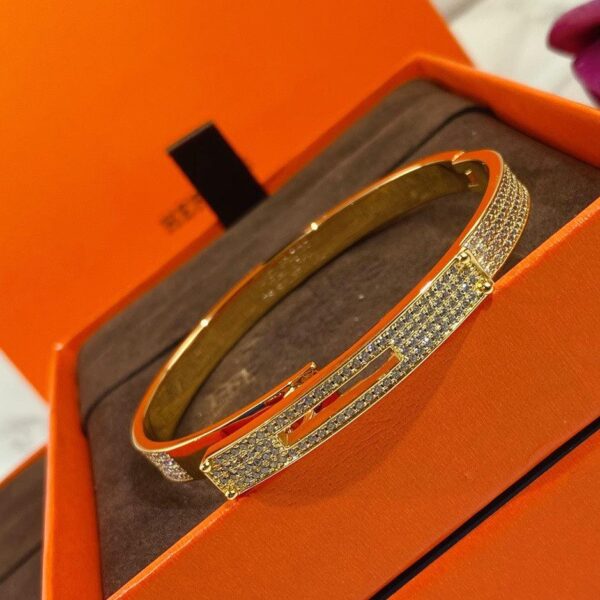 Toxse Kelly Diamonds H Bracelet - Image 5