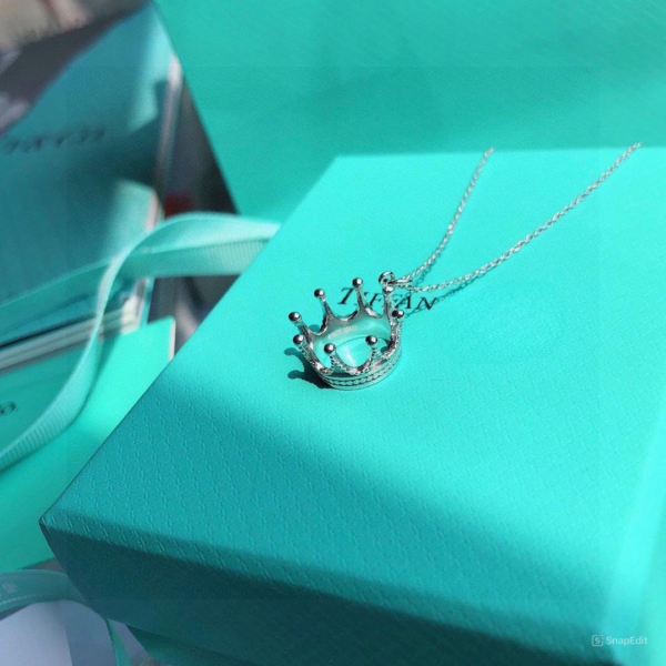 Toxse T - Jewelry Crown Pendant Necklace - Image 2