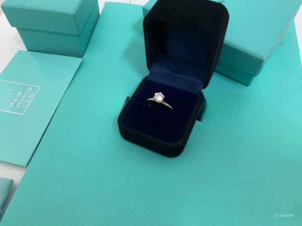 Toxse T - Jewelry Diamond Ring - Image 3