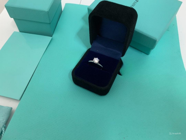 Toxse T - Jewelry Diamond Ring - Image 4