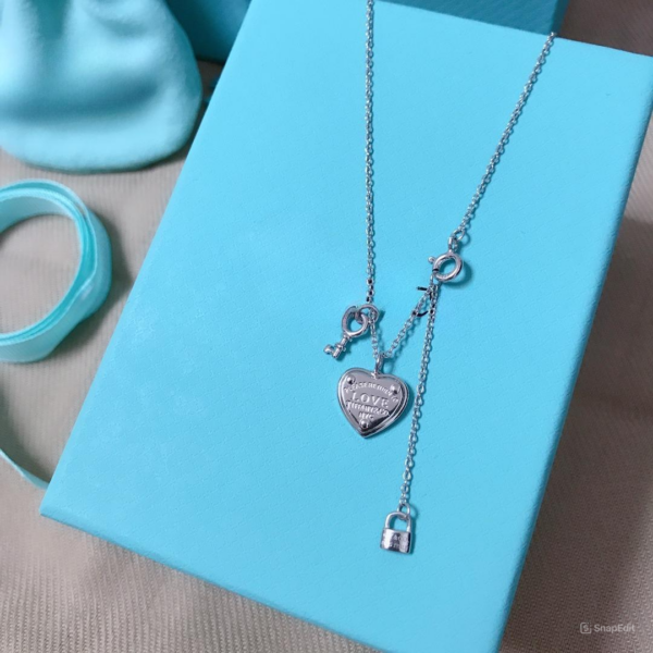 Toxse T - Jewelry Lock And Heart Charm Necklace - Image 7