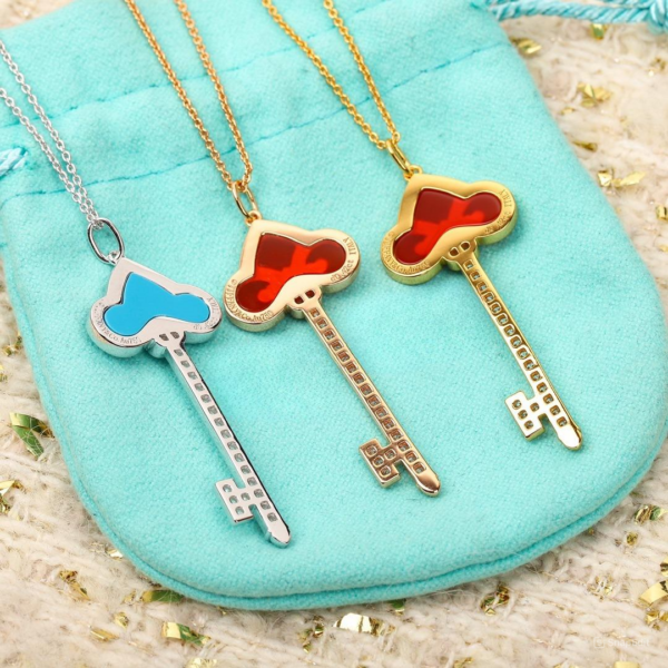 Toxse T - Jewelry Fleur De Lis Key Red Diamond Necklace - Image 7