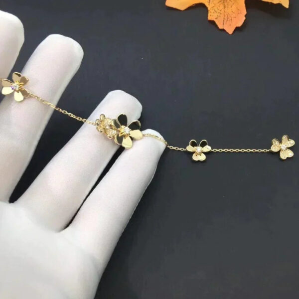 Toxse Frivole Gold 5 Flowers Bracelet - Image 4