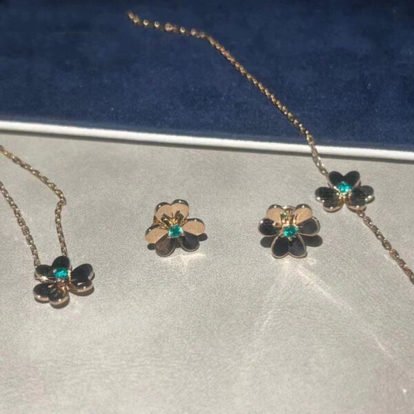Toxse Frivole Gold Flower Malachite Earrings - Image 6