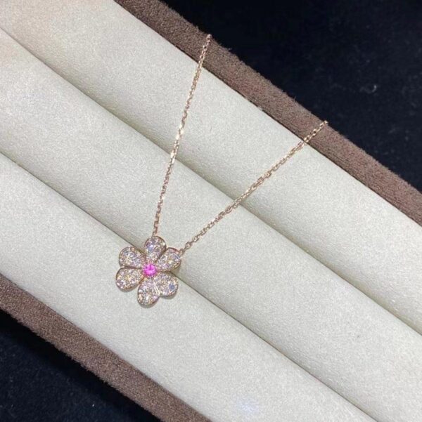 Toxse Frivole Pink Gold Flower Diamond Necklace - Image 7