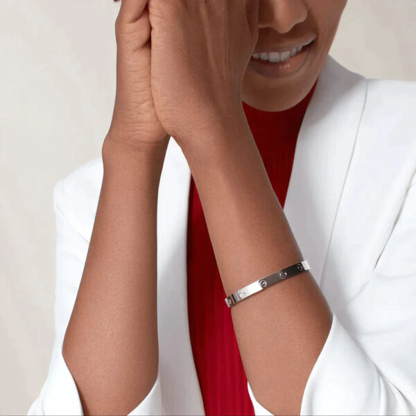 Toxse Classic Love Bracelet - Image 15