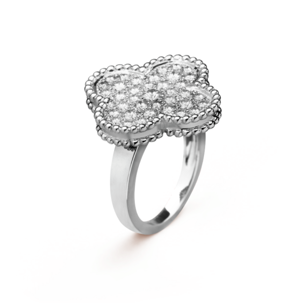 Toxse Diamond Magic Alhambra Ring