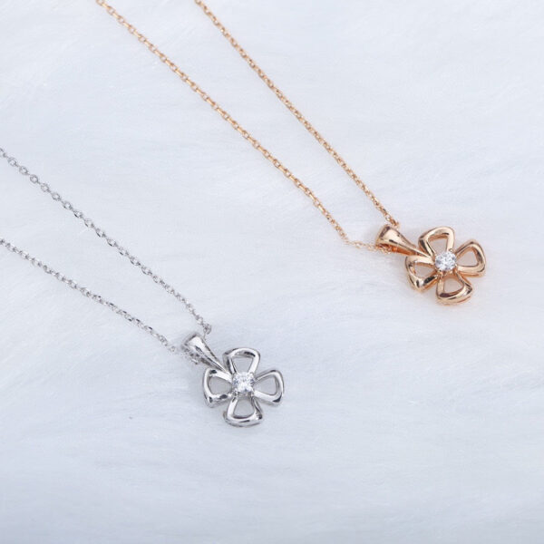 Toxse Fiorever Necklace Diamond Center - Image 5