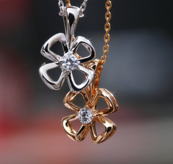 Toxse Fiorever Necklace Diamond Center - Image 3