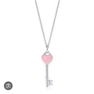 Toxse T - Jewelry Heart Key Pendant Silver Necklace